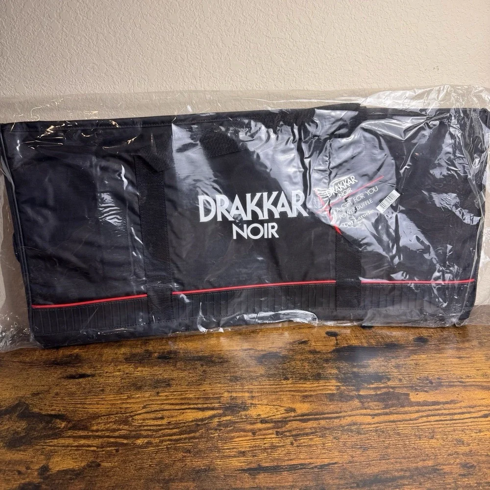 Drakkar‎ Noir Duffle Bag Black Red Travel Gym Weekender Tote NWT Vintage 90s